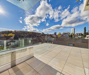 Exklusive Attikawohnung mit Sonnenterrasse in Ostermundigen, Kanton BE - Photo 1