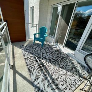 Magnifique 3 ½ + espace bureau TOUT INCLUS - lumineux - stationnement : 1535$/mois - Photo 2