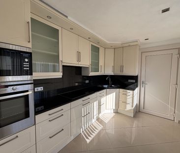 Instapklare woning met 3 slaapkamers in Genk - Photo 3