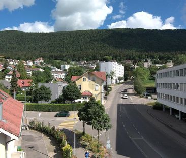 CHARMING IN A CENTRAL LOCATION - Photo 3