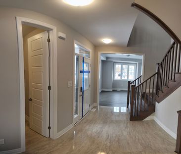 For Lease - 3048 John Mckay Boulevard, Oakville, Ontario - Photo 6