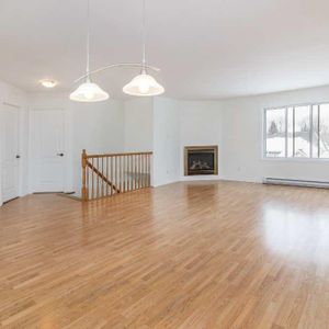 Appartement 4-1/2 L’ASSOMPTION -1620$/mois (2ème étage) - Photo 2