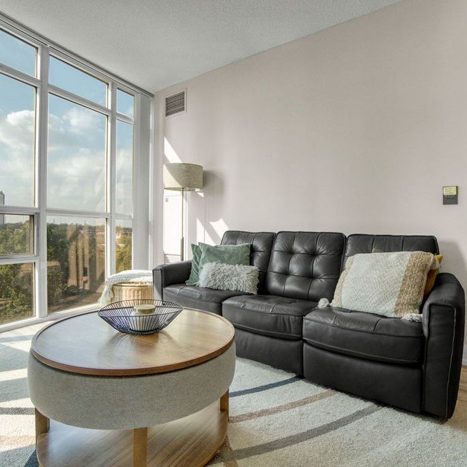 For Lease - 90 Absolute Avenue Unit# 709, Mississauga, Ontario - Photo 1