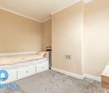 2 bed End Terraced House for Rent - Photo 5