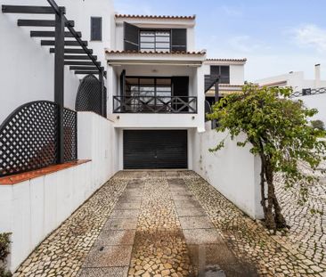 3 Bedroom House with garden, Estoril, Cascais - Photo 2