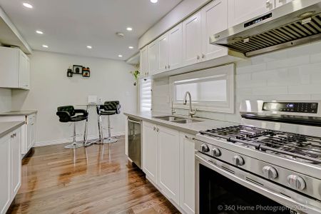 For Lease - 266 Mcnicoll Avenue Unit# Main & 2nd Floor, Toronto, Ontario - Photo 2