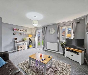 Faray Drive, Hinckley, LE10 - Photo 1