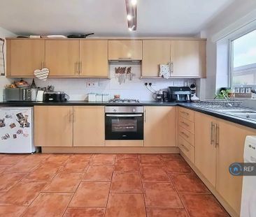 3 bedroom detached house to rent - Photo 5