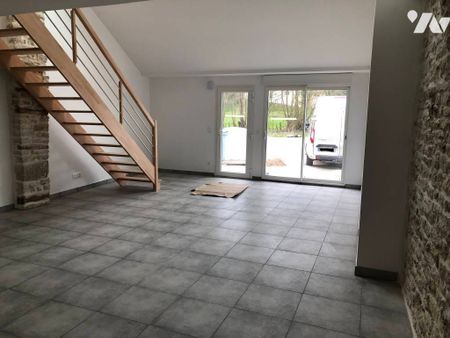 T3 DUPLEX ETAT NEUF A LOUER A BREVANS (39100) - Photo 3