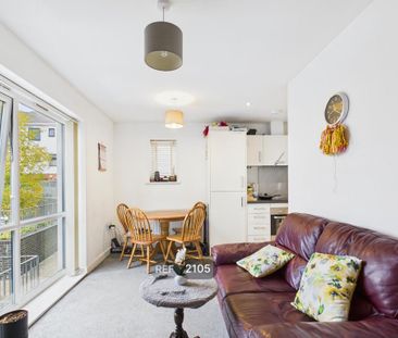 1 bedroom flat to rent - Photo 5