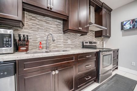 For Lease - 4 Lakeview Avenue Unit# Main, Toronto, Ontario - Photo 4