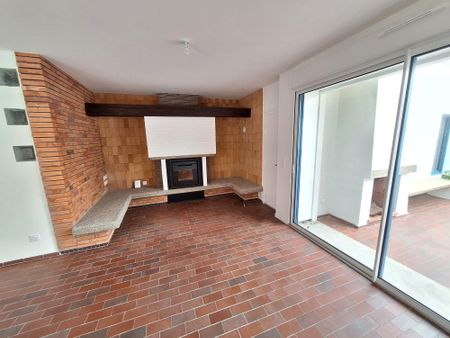 Location Maison 5 pièces 80m² LES SABLES D OLONNE 85100 - Photo 3
