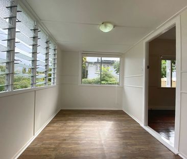 38A Clifton Street, 4304, Booval Qld - Photo 6