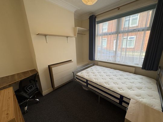 Rose Street, Haxby Road - P2162 - Photo 1