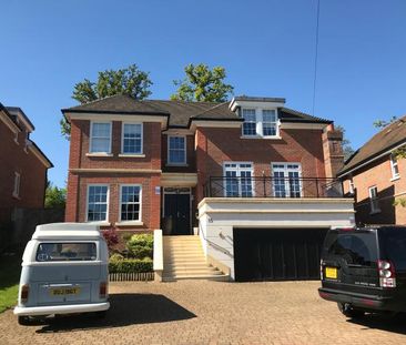 Beautiful double bedroom, light and airy, with en-suite shower room. - Photo 3