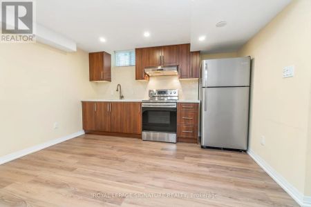 62 SUMMERLEA STREET - Photo 4