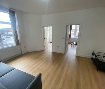 3 bedroom apartment to rent - Photo 1