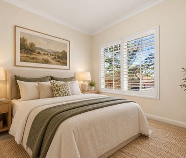 Spacious Family Townhouse - Photo 4