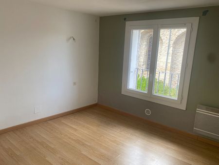 Location maison 4 pièces, 94.00m², Les Aires - Photo 4