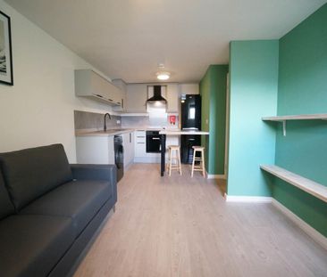 Flat 9B, Ebenezer Chapel York Place - Photo 5