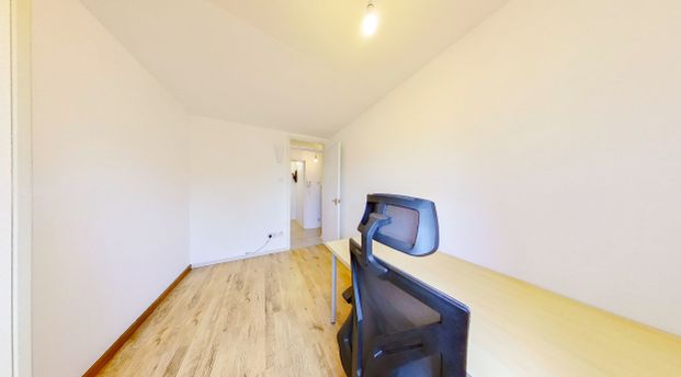 Dykehead Place, Dundee - Photo 1