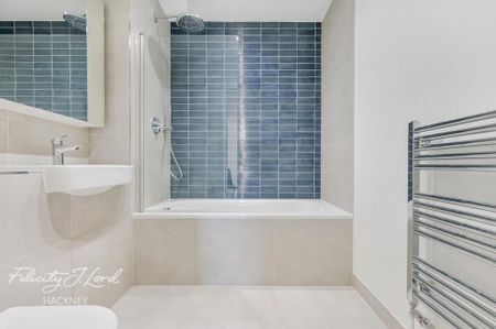 3 bedroom apartment to rent - Photo 2