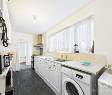 2 bedroom terraced house to rent - Photo 4