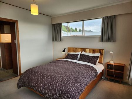 Furnished Executive lower slopes Mt Pleasant Home - Photo 5