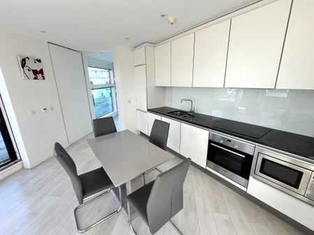 2 bedroom apartment to rent - Photo 2