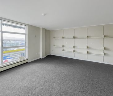 Apartment Living - Photo 2