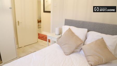 Stylish 2-bedroom flatshare in North Inner City, Dublin - Photo 5
