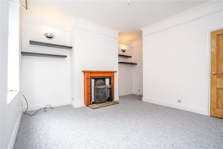 2 bedroom terraced house to rent - Photo 2