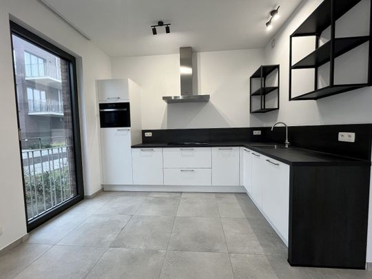 Prachtig 1 slpk-appartement met terras en autostaanplaats nabij het Galgenweel - Photo 1