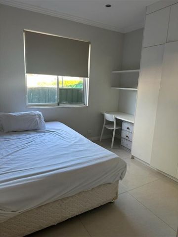 Burwood - Photo 3