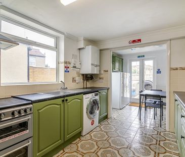 Room in a Shared House, Balfour Road, IG1 - Photo 5