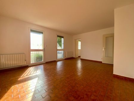 « VILLENEUVE-LES-AVIGNON - APPARTEMENT T2 55.04M² » - Photo 4