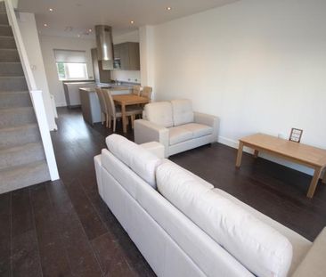 3 bedroom townhouse to rent - Photo 3