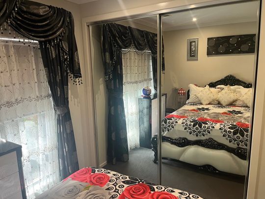 Brookfield - Photo 1