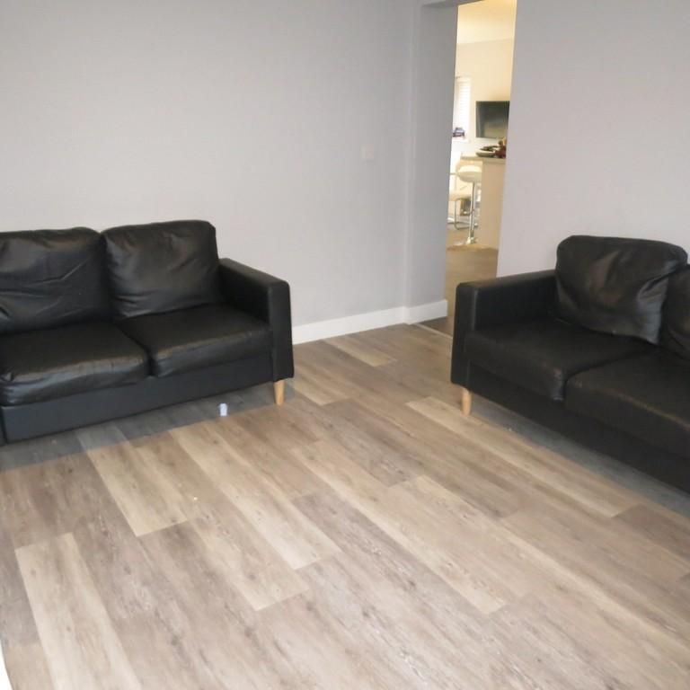 1 bedroom detached house to rent - Photo 1