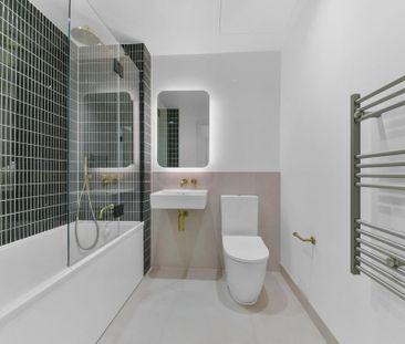 3 bedroom apartment to rent - Photo 6