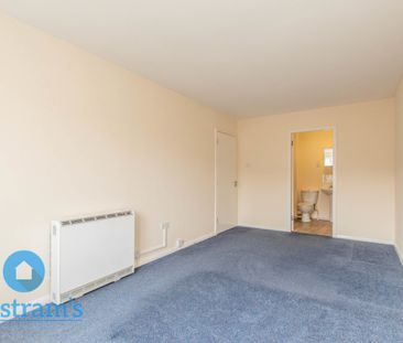 2 bed Apartment for Rent - Photo 3