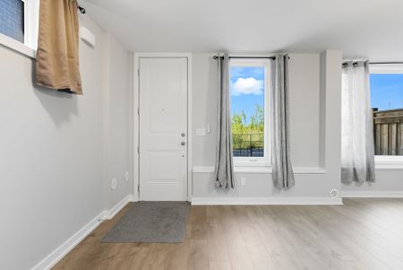 For Lease - 160 Densmore Road Unit# 601, Cobourg, Ontario - Photo 3