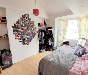 6 Bed Terraced House, Egremont Place, BN2 - Photo 4