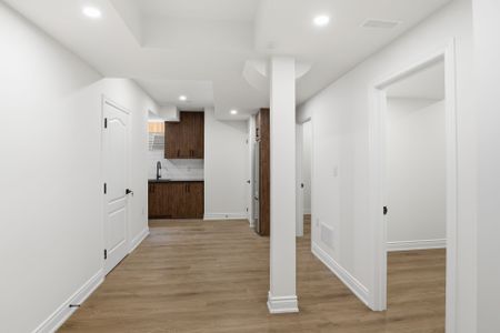 For Lease - 406 Thornborrow Court Unit# Basement, Milton, Ontario - Photo 4