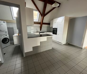 magnifique appartement entièrement rénové de 4,5 pces - Photo 2