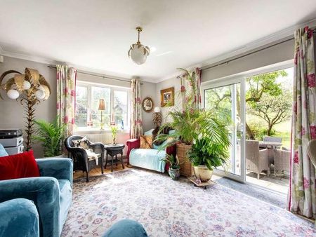 Westbury Leigh, Westbury, Wiltshire, BA13 - Photo 3