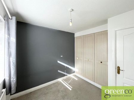 Dales Brow Avenue, Ashton-Under-Lyne, Tameside, OL7 - Photo 2