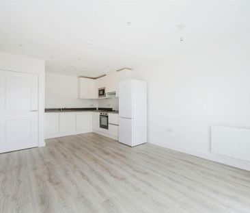 2 bedroom apartment to rent - Photo 6