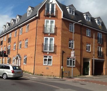 1 Bed Flat, Windsor Street, LU1 - Photo 5