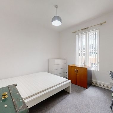 Amazing Four Bedroom House - Photo 1